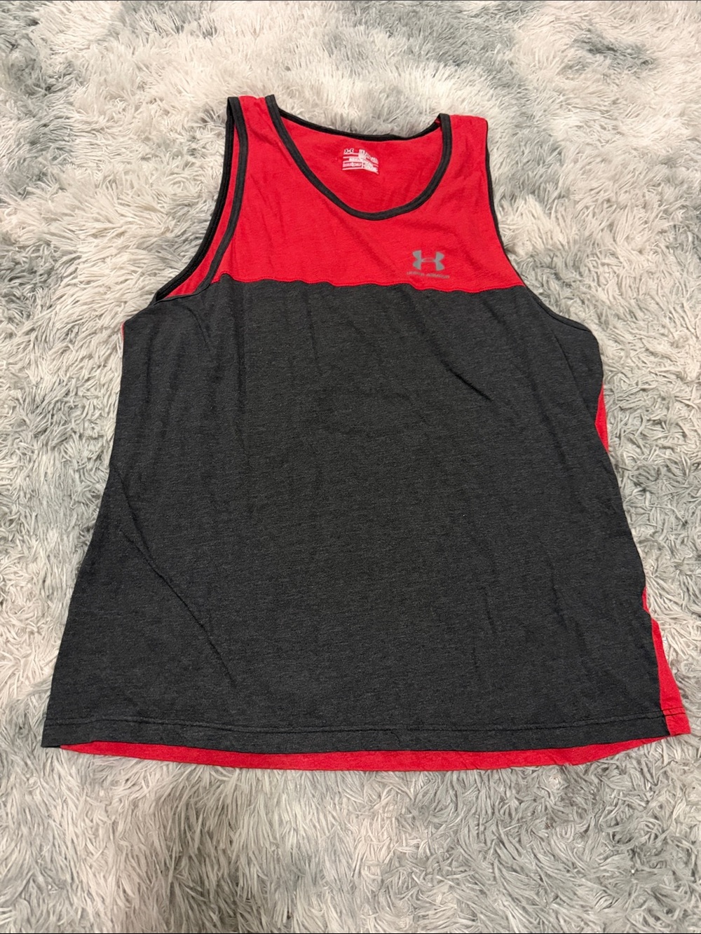 Under Armour shirt 2XL Tank